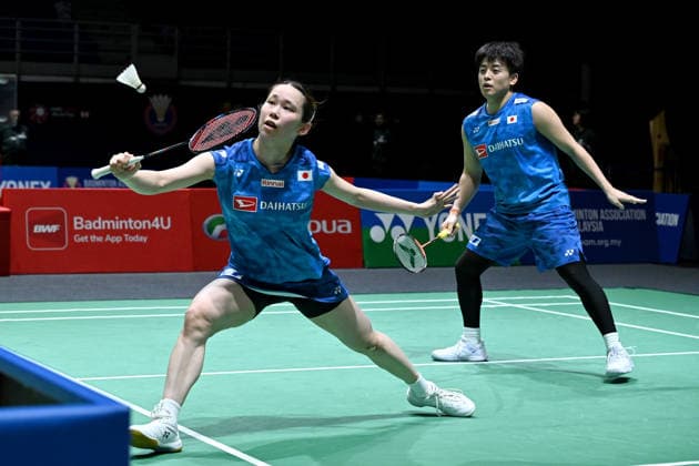 (260520) -- KUALA LUMPUR, May 20, 2026 -- Koga Akira Saito Natsu (L) of Japan compete during the mixed doubles round of 32 match between Guo Xinwa Chen Fanghui of China and Koga Akira Saito Natsu of Japan at 2026 Malaysia Masters badminton tournament in Kuala Lumpur, Malaysia, May 20, 2026. (Photo by Xinhua) (SP)MALAYSIA-KUALA LUMPUR-BADMINTON-MALAYSIA MASTERS-MIXED DOUBLES ChongxVoonxChung 