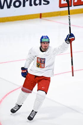 Jan Mandat of Czech Republic celebrates during the training session of Czech national hockey team at the IIHF World Championship, WM, Weltmeisterschaft in Fribourg, Switzerland, May 20, 2026. (CTKxPhoto RadekxPetrasek) CTKPhotoP2026052003931  CTKPhotoP2026052003931
