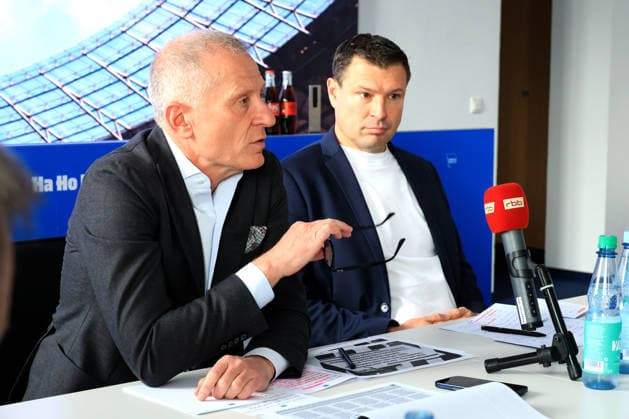DEU, DFL, 2 FBL Hertha BSC, PK, 20 05 2026, Sportforum, Berlin, DEU, DFL, 2 FBL Hertha BSC, PK, im Bild Benjamin Weber Sportdirektor, Hertha BSC Berlin , Dr Peter Goerlich Geschaeftsfuehrung DFL regulations prohibit any use of Photographs as image sequences and or quasi video nordphotoxGmbHx xEngler nph00076
