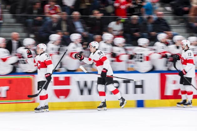 Ice hockey, Eishockey - IIHF WC 2026 ZURICH,SWITZERLAND,20.MAY.26 - ICE HOCKEY - IIHF Ice Hockey World Championship, WM, Weltmeisterschaft 2026, group stage, Austria vs Switzerland. Image shows the rejoicing of Team SUI with Dominik Egli, Attilio Biasca and Nico Hischier (SUI).  GEPAxpictures xMaticxKlansek