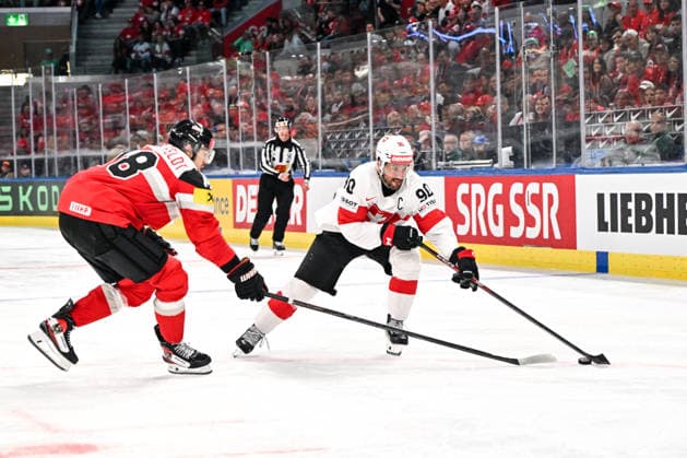 ZURICH, SWITZERLAND MAY 20 Roman Josi of Switzerland in action during the 2026 IIHF Ice Hockey World Championship Switzerland game between Austria and Switzerland at Swiss Life Arena on May 20, 2026 in Zurich, Zurich Zurich Swiss Life Arena Zurich Switzerland Copyright: xJustPictures.ch AndreaxBrancax jp-en-EuSpIm-JP7_ANB_Aut_Swi_20052026_7181