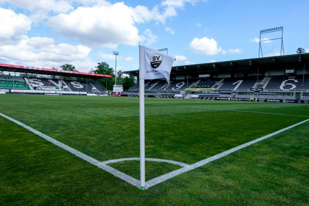 View of the corner flag with the SV Sandhausen logo, club logo, interior, stadium, panorama, overview, arena without spectators, no audience, empty stands, SVS 1916, club, feature, 20 05 2026, Sandhausen Germany , football, anniversary match, SV Sandhausen Eintracht Frankfurt xozx