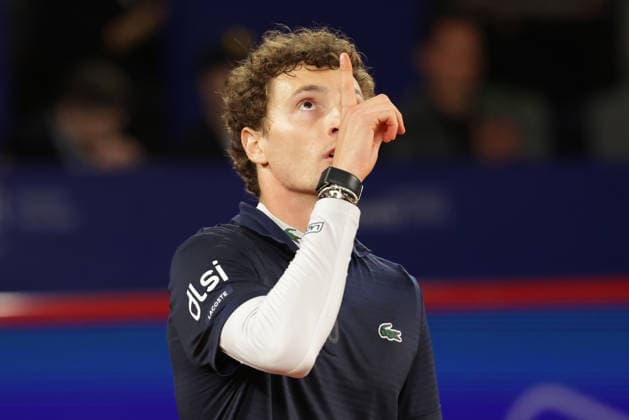 2026 05 20, xFSx, Bitpanda Open Hamburg ATP500, Round of 16, Mens Tennis Tournament in Hamburg , Am Rothembaum in Hamburg , Ugo Humbert FRA makes a cross after the victory against Karen Khachanov Copyright: HMBxMedia FernandoxSoares