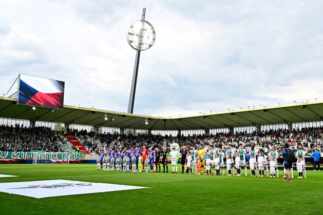 Finale ceskeho fotbaloveho poharu MOL Cupu: FK Jablonec - MFK Karvina, 20. kvetna 2026, Hradec Kralove. Nastup tymu. (CTKxPhoto DavidxTanecek) CTKPhotoP2026052008314  CTKPhotoP2026052008314