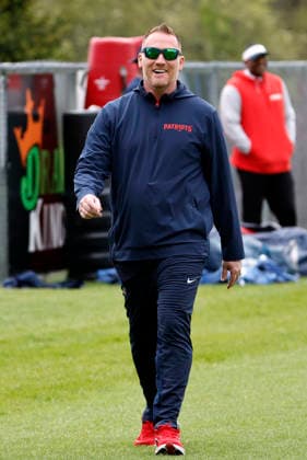 FOXBOROUGH, MA - MAY 09: New England Patriots wide receivers coach Todd Downing during New England Patriots rookie camp on May 9, 2026, at Gillette Stadium in Foxborough, Massachusetts. (Photo by Fred Kfoury III Icon Sportswire) NFL, American Football Herren, USA MAY 09 New England Patriots Workout EDITORIAL USE ONLY Icon482260509054