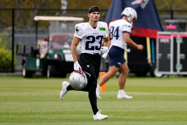 FOXBOROUGH, MA - MAY 09: Nick DeGennaro 23 of the New England Patriots heads for a drill during New England Patriots rookie camp on May 9, 2026, at Gillette Stadium in Foxborough, Massachusetts. (Photo by Fred Kfoury III Icon Sportswire) NFL, American Football Herren, USA MAY 09 New England Patriots Workout EDITORIAL USE ONLY Icon482260509056