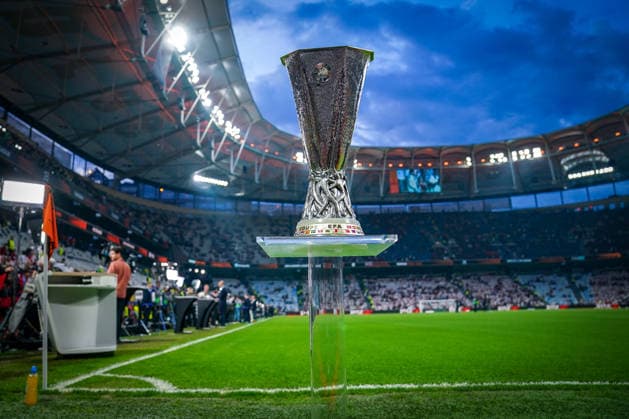 Turkey Football UEFA Europa League 2025 2026, Final in Istanbul SC Freiburg vs Aston Villa Tüpras Stadyumu Istanbul Cup, Europa League Trophy, Coupe UEFA, Silver Cup, Final, Istanbul Final 2026, soccer, UEFA branding, Tüpras Stadyumu, stadium, floodlight, major event, international soccer, SC Freiburg, Aston Villa, title match, final, sports photography, symbolic image, winners cup, European club soccer, media image, reportage, soccer history, emotions, Turkey news Copyright: xJOERANxSTEINSIEKx