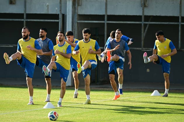 Iranian national football team s training ANTALYA, TURKIYE - MAY 20: Iran s national football team continues its training camp ahead of the 2026 FIFA World Cup, WM, Weltmeisterschaft, Fussball which will be held in the United States, Canada and Mexico, in Antalya, Turkiye on May 20, 2026. The team held an evening training session at the Titanic Sports Complex under head coach Amir Ghalenoei. In the mostly media-open session, players carried out warm-up exercises followed by coordination, agility, and small-sided passing drills. Orhan Cicek Anadolu Antalya Turkey. Editorial use only. Please get in touch for any other usage.  Copyright: x2026xAnadoluxOrhanxCicekx