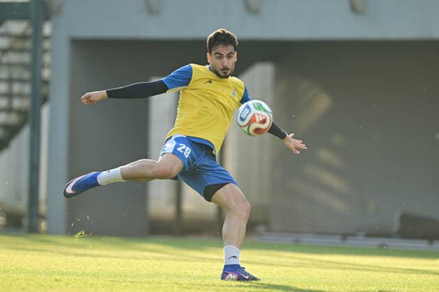 Iranian national football team s training ANTALYA, TURKIYE - MAY 20: Kasra Taheri takes part in the training of Iran s national football team ahead of the 2026 FIFA World Cup, WM, Weltmeisterschaft, Fussball which will be held in the United States, Canada and Mexico, in Antalya, Turkiye on May 20, 2026. The team held an evening training session at the Titanic Sports Complex under head coach Amir Ghalenoei. In the mostly media-open session, players carried out warm-up exercises followed by coordination, agility, and small-sided passing drills. Orhan Cicek Anadolu Antalya Turkey. Editorial use only. Please get in touch for any other usage.  Copyright: x2026xAnadoluxOrhanxCicekx