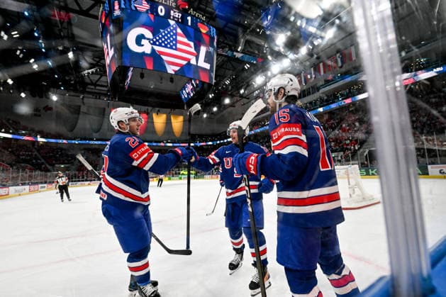 ZURICH, SWITZERLAND MAY 20 Isaac Howard of United States C celebrates his goal with Alex Steeves of United States L and Tommy Novak of United States R during the 2026 IIHF Ice Hockey World Championship Switzerland game between USA and Germany at Swiss Life Arena on May 20, 2026 in Zurich, Zurich Zurich Swiss Life Arena Zurich Switzerland Switzerland Copyright: xJustPictures.ch AndreaxBrancax jp-en-EuSpIm-JP7_ANB_USA_Ger_20052026_7687
