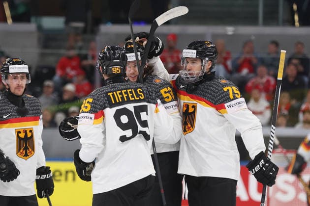 20 05 2026 Swiss Life Arena Zurich , SWITZERLAND, Men IIHF World Championship Zurich 2026 Group A USA Germany Goal celebration Frederik Tiffels, Moritz Seider and Samuel Dove McFalls GER