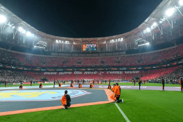Choreography of the fans, Ultras, banners, flags, scarf, grandstand, choreography, Turkey, football, UEFA Europa League, final, 2025 2026, SC Freiburg vs Aston Villa, 20 05 2026, Tüprasü Stadium, Besiktasü Park, Istanbul Istanbul Tüprasü Stadium, Besiktasü Par Istanbul Turkey Copyright: xArnexAmbergx