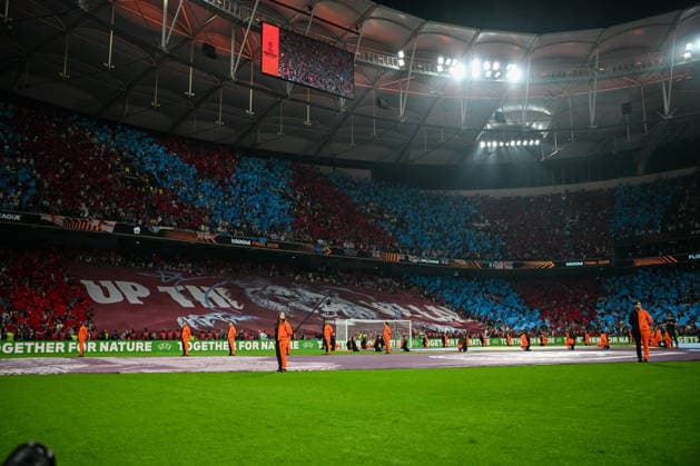 IPA84909889 - Aston Villa F.C. supporters during the UEFA Europe League 2026 final between S.C. Freiburg vs. Aston Villa F.C. on May 20th, 2026 at the Tupras Stadium, Istanbul, Turkey  Copyright: xVincenzoxOrlando IPAxSportx xx 84909889