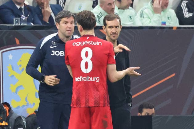 20 05 2026, xrekx, Football Europa League Final 2026, SC Freiburg Aston Villa v l Co Coach Florian Bruns Maximilian Eggestein SC Freiburg Coach Julian Schuster SC Freiburg DFL DFB REGULATIONS PROHIBIT ANY USE OF PHOTOGRAPHS as IMAGE SEQUENCES and or QUASI VIDEO Istanbul