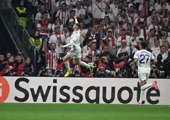 Freiburg v Aston Villa, UEFA Europa Cup Final , Tupras Stadium, Istanbul, Turkey, - 20 May 2026 GOAL - Emi Buendia of Aston Villa celebrates scoring 0-2 Istanbul Tupras Stadium Besiktas Turkey, UK NEWSPAPERS OUT Copyright: xMarkxEnfieldx