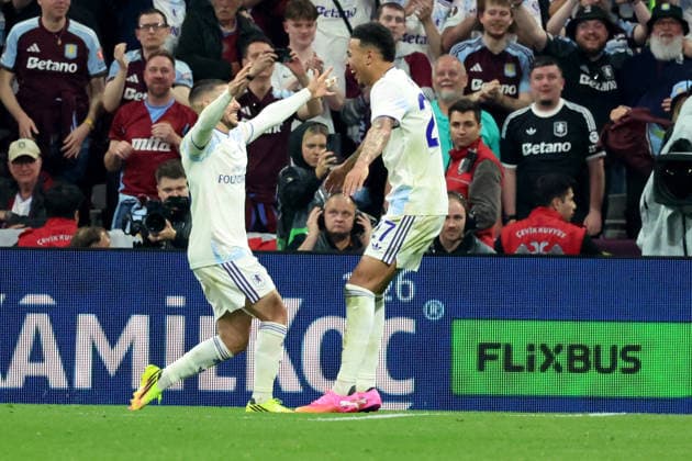 20 05 2026, xrekx, Football Europa League Final 2026, SC Freiburg Aston Villa v l Goal celebration after the goal to celebrate the goal celebrate 0 3 Morgan Rogers Aston Villa FC DFL DFB REGULATIONS PROHIBIT ANY USE OF PHOTOGRAPHS as IMAGE SEQUENCES and or QUASI VIDEO Istanbul