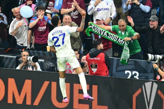 Freiburg v Aston Villa - UEFA Europa League final ISTANBUL, TURKIYE - MAY 20:Morgan Rogers (27) of Aston Villa celebrates his goal during the UEFA Europa League final match between Freiburg and Aston Villa at Besiktas Park in Istanbul, Turkiye, on May 20, 2026. Arif Hudaverdi Yaman Anadolu Istanbul Turkey. Editorial use only. Please get in touch for any other usage.  Copyright: x2026xAnadoluxArifxHudaverdixYamanx