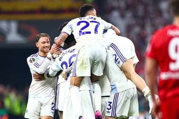 Aston Villa players celebrate winning the UEFA Europa League SC Freiburg v Aston Villa, UEFA Europa League, Final, Football, Besiktas Park, Istanbul, Turkiye - 20 May 2026Istanbul Besiktas Park United Kingdom EDITORIAL USE ONLY No use with unauthorised audio, video, data, fixture lists, club league logos or live services. Online in-match use limited to 120 images, no video emulation. No use in betting, games or single club league player publications. Copyright: xJamesxMarsh Shutterstockx 16883157ee