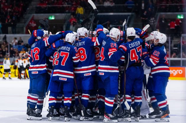 ZURICH, SWITZERLAND - MAY 20: the USA Team celebrating their 2:1 Win in the Overtime of the Preliminary Round - Group A Match 27 between United States and Germany at the IIHF Ice hockey, Eishockey World Championship, WM, Weltmeisterschaft 2026, Swiss Life Arena on May 20, 2026 in Zurich, Switzerland. Zurich Switzerland Copyright: xTimoxSteinx