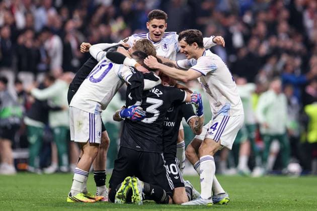 Emiliano Martinez of Aston Villa, Marco Bizot of Aston Villa, Pau Torres of Aston Villa, Emi Buendia of Aston Villa, James Wright of Aston Villa and Andràs Garcia of Aston Villa celebrate at full time SC Freiburg v Aston Villa, UEFA Europa League, Final, Football, Besiktas Park, Istanbul, Turkiye - 20 May 2026Istanbul Besiktas Park United Kingdom EDITORIAL USE ONLY No use with unauthorised audio, video, data, fixture lists, club league logos or live services. Online in-match use limited to 120 images, no video emulation. No use in betting, games or single club league player publications. Copyright: xRaddadxJebarah Shutterstockx 16883158cn