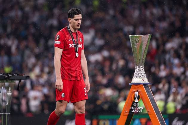 Igor Matanovic of SC Freiburg walks past the Europa League trophy SC Freiburg v Aston Villa, UEFA Europa League, Final, Football, Besiktas Park, Istanbul, Turkiye - 20 May 2026Istanbul Besiktas Park United Kingdom EDITORIAL USE ONLY No use with unauthorised audio, video, data, fixture lists, club league logos or live services. Online in-match use limited to 120 images, no video emulation. No use in betting, games or single club league player publications. Copyright: xRaddadxJebarah Shutterstockx 16883158fh