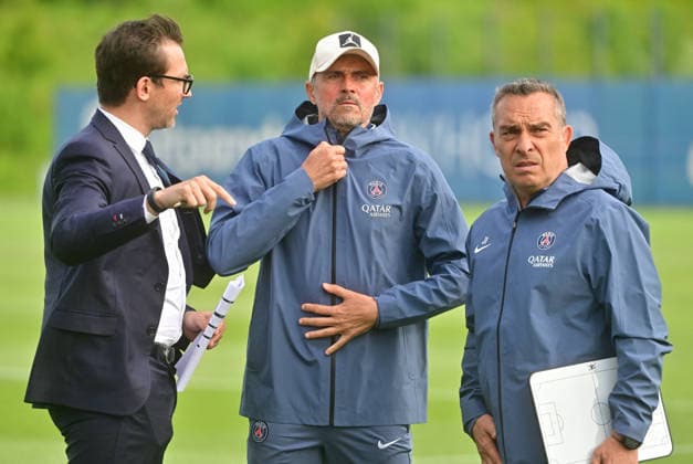 Paris Saint-Germain s Spanish headcoach Luis Enrique - Paris Saint-Germain s socer team during a training session ahead of their upcoming UEFA Champions League final match against English football club Arsenal FC at the PSG Campus in Poissy, north-west of Paris on May 20, 2026. Christian Liewig Bestimage Poissy France  Copyright: xChristianxLiewigx xBestimagexChristianxLiewigx xBestimagex