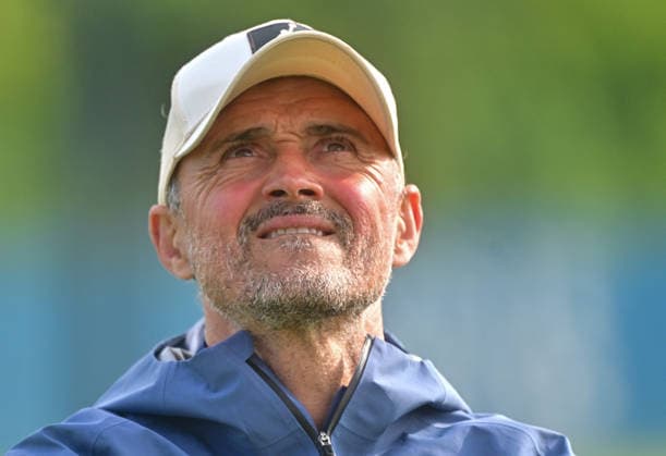 Paris Saint-Germain s Spanish headcoach Luis Enrique - Paris Saint-Germain s socer team during a training session ahead of their upcoming UEFA Champions League final match against English football club Arsenal FC at the PSG Campus in Poissy, north-west of Paris on May 20, 2026. Christian Liewig Bestimage Poissy France  Copyright: xChristianxLiewigx xBestimagexChristianxLiewigx xBestimagex