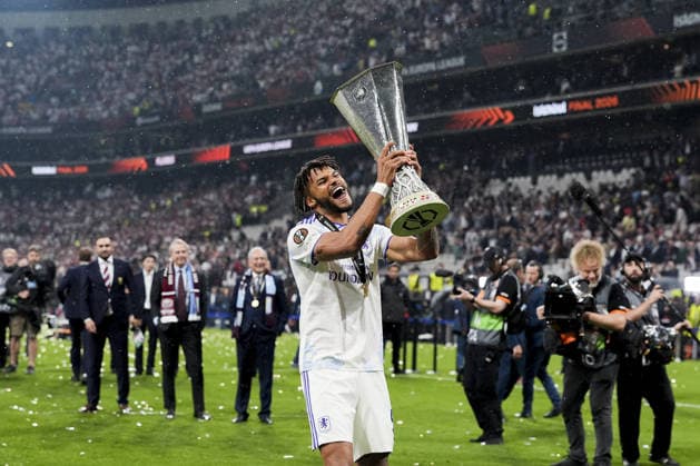 Aston Villa win UEFA Europa League title ISTANBUL, TURKIYE - MAY 21: Tyrone Mings of Aston Villa celebrates with trophy after defeating Freiburg 3-0 to win the UEFA Europa League final match at Besiktas Park in Istanbul, Turkiye, on May 21, 2026. Arife Karakum Anadolu Istanbul Turkey. Editorial use only. Please get in touch for any other usage.  Copyright: x2026xAnadoluxArifexKarakumx