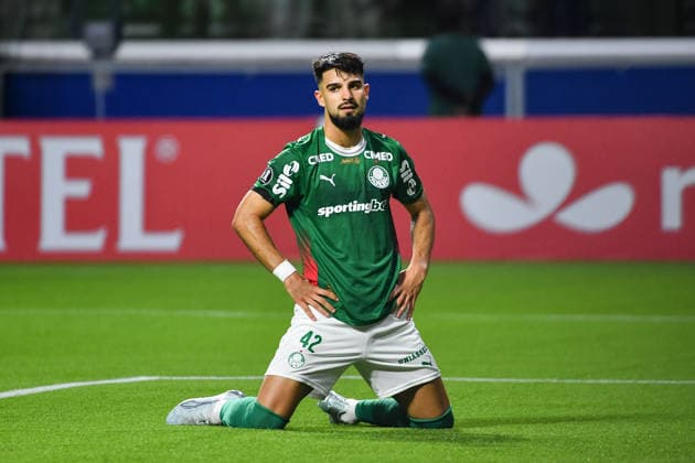 Palmeiras x Cerro Porteno SaO PAULO, SP - 20.05.2026: PALMEIRAS X CERRO PORTEnO - Lopez from Palmeiras laments missed chance during match between Palmeiras x Cerro Porteno, valid for the fifth round of the group stage of Conmebol Libertadores 2026, this Wednesday (20), at Allianz Parque, (Nubank Parque) SP. (Photo: Roberto Casimiro Fotoarena) x2947486x  RobertoxCasimiro