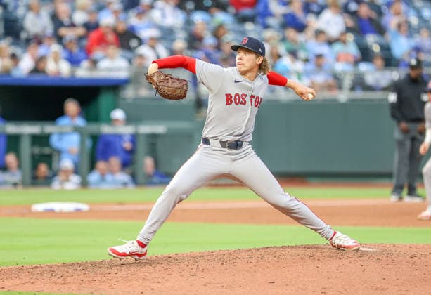 MAY 20, 2026: Boston Red Sox starting pitcher Connelly Early (71) throws a pitch against the Kansas City Royals at Kauffman Stadium in Kansas City, MO. CSM Kansas City United States - ZUMAc04_ 20260520_zma_c04_097 Copyright: xRomanxPunox