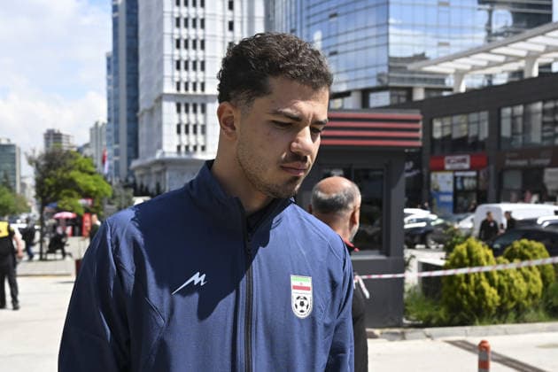 Iranian national football team visits visa application center for Canada visas ahead of 2026 World Cup ANKARA, TURKIYE - MAY 21: Players of the Iranian national football team, set to compete in the 2026 FIFA World Cup, WM, Weltmeisterschaft, Fussball co-hosted by the US, Canada, and Mexico, arrive at a visa application center to apply for Canadian visas in Ankara, Turkiye on May 21, 2026. Dogukan Keskinkilic Anadolu Ankara Turkey. Editorial use only. Please get in touch for any other usage. Copyright: x2026xAnadoluxDogukanxKeskinkilicx