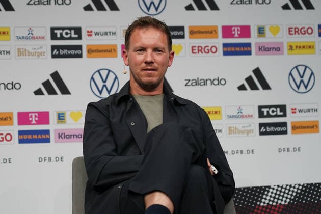 National coach Julian Nagelsmann Germany at the World Cup squad announcement in the DFB Campus with his candy cane socks, which he received as a gift from Oliver Baumann, Happy Socks Frankfurt 21 05 2026 World Cup squad announcement of the national team, DFB Campus