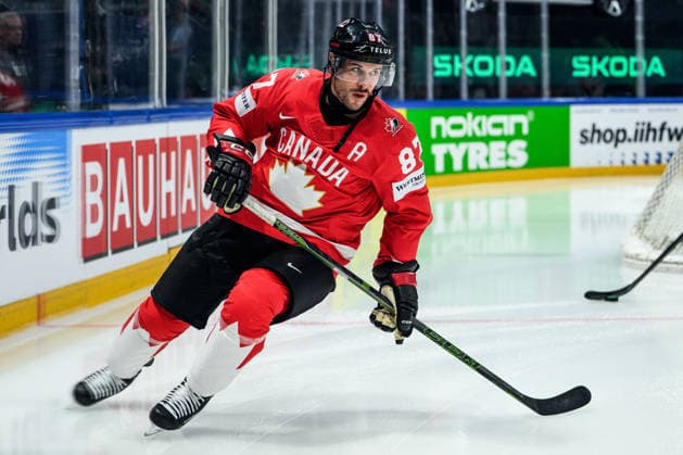 260521 Sidney Crosby of Canada ahead of the 2026 IIHF Ice Hockey World Championship between Canada and Norway on May 21, 2026 in Fribourg Photo Jesper Zerman BILDBYRAN kod JZ JZ0724 ishockey ice hockey ishockey vm 2026 vm 2026 iihf world championship kanada canada norge norway canada kanada bbeng norge norway  Copyright: JESPERxZERMAN BB260521JZ060