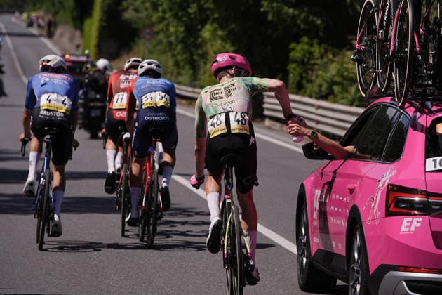 Netherlands™ Jardi Christiaan Van Der Lee of EF Education - Easypost refuelling during Stage 12 of the Giro d™Italia, from Imperia to Novi Ligure, Italy, Thursday, May 21, 2026.  Copyright: xMarcoxAlpozzi LaPressex