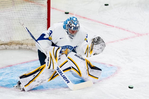 ZURICH, SWITZERLAND - MAY 21: Olli Maeaettae (Finland, 3) during warm up before the Preliminary Round - Group A Match 29 between Latvia and Finland at the IIHF Ice hockey, Eishockey World Championship, WM, Weltmeisterschaft 2026, Swiss Life Arena on May 21, 2026 in Zurich, Switzerland. Zurich Switzerland Copyright: xTimoxSteinx