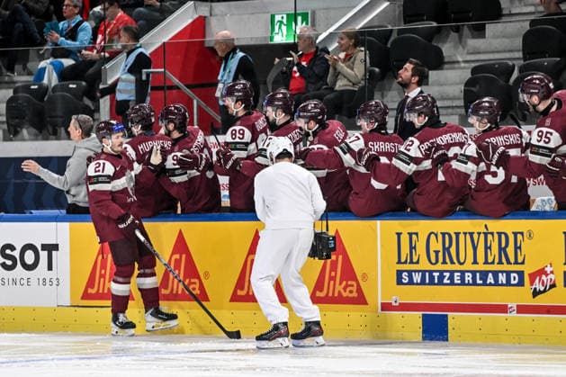ZURICH, SWITZERLAND MAY 21 Rudolfs Balcers of Latvia celebrates his goal during the 2026 IIHF Ice Hockey World Championship Switzerland game between Latvia and Finland at Swiss Life Arena on May 21, 2026 in Zurich, Zurich Zurich Swiss Life Arena Zurich Switzerland Copyright: xJustPictures.ch AndreaxBrancax jp-en-EuSpIm-JP7_ANB_Lat_Fin_21052026_9584