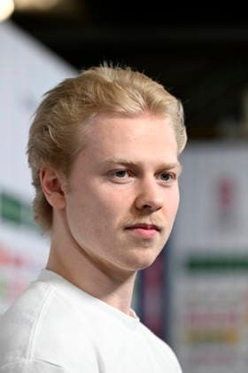 Finnish Ice hockey, Eishockey player Konsta Helenius (Buffalo Sabres) speaking to the press during the break of the 2026 IIHF Ice Hockey World Championships preliminary round group A match between Latvia and Finland in Zurich on May 21, 2026. - RONI REKOMAA Zürich Switzerland b9-mU6fEwDM  Copyright: xRonixRekomaax b9-mU6fEwDM