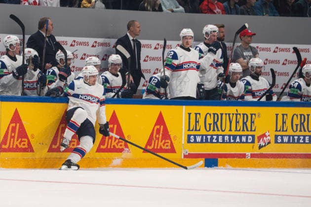 FRIBOURG, FRIBOURG - MAY 21: Eskild Bakke Olsen of Norway during the 2026 IIHF World Championship, WM, Weltmeisterschaft Preliminary Round Group B match between Canada and Norway at BCF Arena on May 21, 2026 in Fribourg, Fribourg, Switzerland. Copyright: xLivioxBaeriswylx xSPPx Sportspressphoto_SPR151118