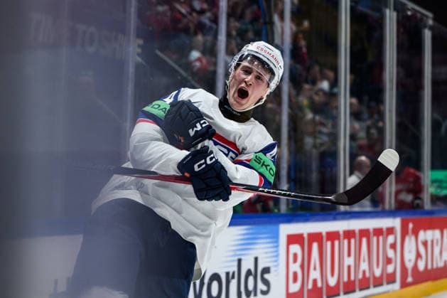 260521 Tinus Luc Koblar of Norway celebrates after 4 5 during the 2026 IIHF Ice Hockey World Championship between Canada and Norway on May 21, 2026 in Fribourg Photo Jesper Zerman BILDBYRAN kod JZ JZ0724 ishockey ice hockey ishockey vm 2026 vm 2026 iihf world championship kanada canada norge norway canada kanada bbeng jubel norge norway celebrates  Copyright: JESPERxZERMAN BB260521JZ093