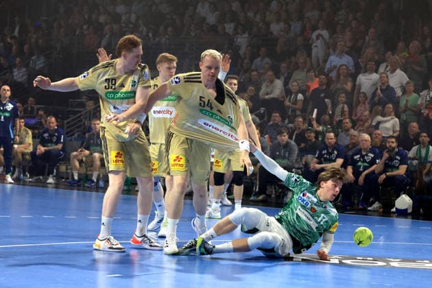 DEU, DHB, 1 HBL, Fuechse Berlin vs Hannover Burgdorf, 21 05 2026, Max Schmeling Halle, Berlin, DEU, DHB, 1 HBL, Fuechse Berlin vs Hannover Burgdorf, in the picture Nils Lichtlein Fuechse Berlin 17 , Justus Fischer Hannover Burgdorf 54 , Lukas Stutzke Hannover Burgdorf 39 nordphotoxGmbHx xEngler nph00076