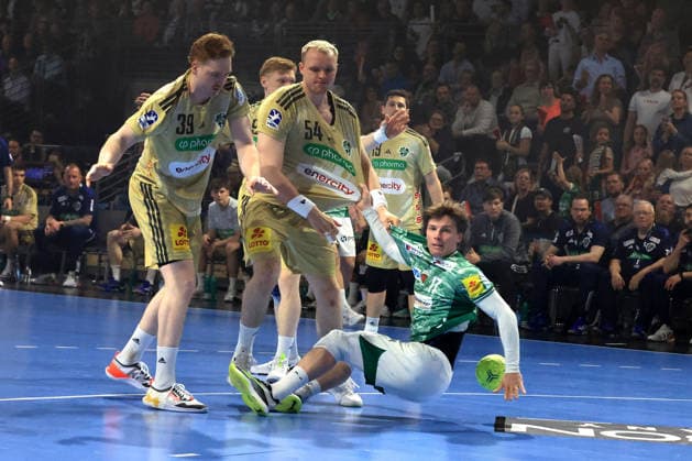 DEU, DHB, 1 HBL, Fuechse Berlin vs Hannover Burgdorf, 21 05 2026, Max Schmeling Halle, Berlin, DEU, DHB, 1 HBL, Fuechse Berlin vs Hannover Burgdorf, in the picture Nils Lichtlein Fuechse Berlin 17 , Justus Fischer Hannover Burgdorf 54 , Lukas Stutzke Hannover Burgdorf 39 nordphotoxGmbHx xEngler nph00076