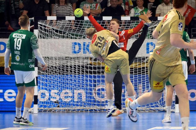 DEU, DHB, 1 HBL, Fuechse Berlin vs Hannover Burgdorf, 21 05 2026, Max Schmeling Halle, Berlin, DEU, DHB, 1 HBL, Fuechse Berlin vs Hannover Burgdorf, in the picture Lasse Ludwig Fuechse Berlin 1 , Justus Fischer Hannover Burgdorf 54 nordphotoxGmbHx xEngler nph00076