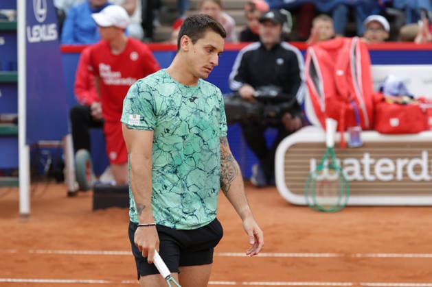2026 05 21, xFSx, Bitpanda Open Hamburg ATP500, quarterfinals, mens tennis tournament in Hamburg , Am Rothembaum in Hamburg , Camilo Ugo Carabelli ARG disappointed, disappointed looking, dissapointed, sad, frustrated, frustrated, frustrated Copyright: HMBxMedia FernandoxSoares