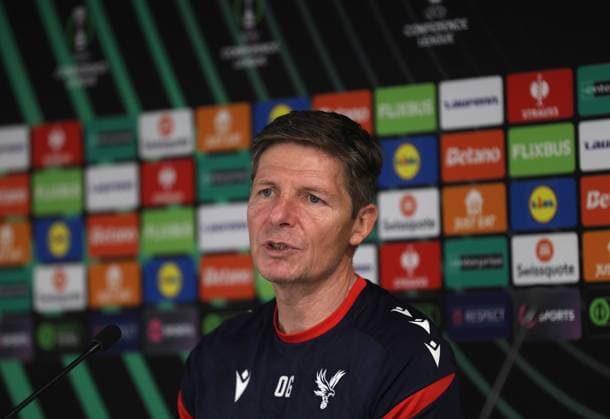 UEFA Conference League Final - Crystal Palace FC Media Open Day LONDON, ENGLAND, MAY 21: Oliver Glasner manager of Crystal Palace talking to the media in his press conference, PK, Pressekonferenz during the Crystal Palace FC UEFA Conference League Final Media Open Day at Crystal Palace FC Training Ground, London, England, on May 21. (Photo by Daniel Weir) London Crystal Palace FC Training Ground England Copyright: xDanielxWeir SportsxPressxPhotox Sportspressphoto_SPR151158