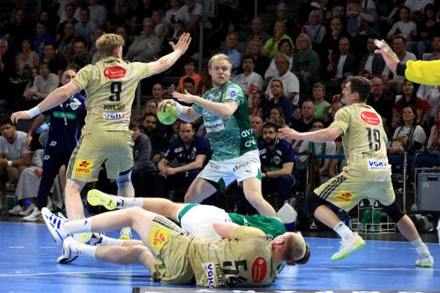 DEU, DHB, 1 HBL, Fuechse Berlin vs Hannover Burgdorf, 21 05 2026, Max Schmeling Halle, Berlin, DEU, DHB, 1 HBL, Fuechse Berlin vs Hannover Burgdorf, in the picture Matthes Langhoff Fuechse Berlin 25 , Vilhelm Poulsen Hannover Burgdorf 9 , Marius Steinhauser Hannover Burgdorf 19 nordphotoxGmbHx xEngler nph00076