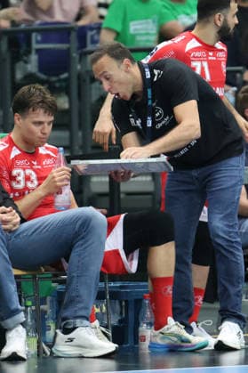 Germany Handball Bundesliga 2025 2026, 32 Matchday SC DHfK Leipzig vs MT Melsungen, Quarterback Real Estate Arena Leipzig Roberto Garcia Parrondo Coach, MT Melsungen with Aaron Mensing MT Melsungen, 33 Copyright: xLucasxWalterx
