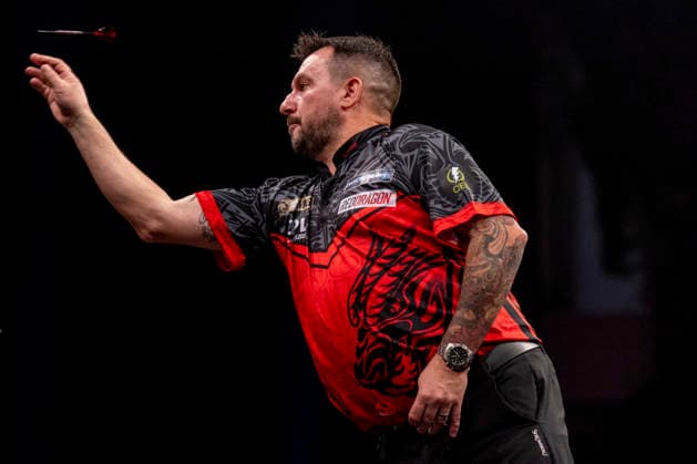2026 BetMGM Premier League Darts, Night 16, Sheffield Jonny Clayton throws during the 2026 BetMGM Premier League Darts, Night 16 at the Utilita Arena, Sheffield, England on 21 May 2026 Credit: Alex Young Every Second Media Editorial use only. All images are copyright Every Second Media Limited. No images may be reproduced without prior permission. Copyright: xIMAGO EveryxSecondxMediax ESM-2003-0003 AlexxYoungx xEveryxSecondxMediax