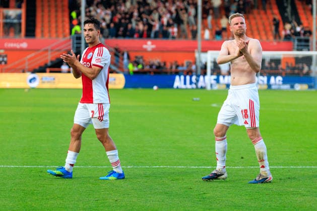 2026-05-21 AFC Ajax v FC Groningen - Dutch Eredivisie Play-Offs VOLENDAM, NETHERLANDS - MAY 21: Lucas Rosa of Ajax, Davey Klaassen of Ajax during the Dutch Eredivisie Play-Offs match between AFC Ajax and FC Groningen at Kras Stadion on May 21, 2026 in Volendam, Netherlands. Volendam Kras Stadion Netherlands Content not available for redistribution in The Netherlands directly or indirectly through any third parties. Copyright: xMarcelxvanxPlateringenx