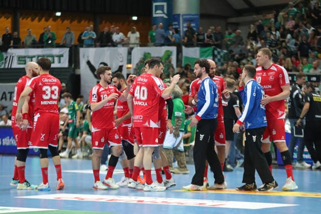 Handball DAIKIN HBL, SC DHfK Leipzig MT Melsungen 21 05 2026 The MT Melsungen team is happy about the victory Handball, DAIKIN HBL, 1 Bundesliga, Season 2025 2026, 32 Matchday SC DHfK Leipzig vs MT Melsungen on 21 05 2026 at the Quarterback Immobilien Arena Leipzig Copyright: xBEAUTIFULxSPORTS JanxKaeferx