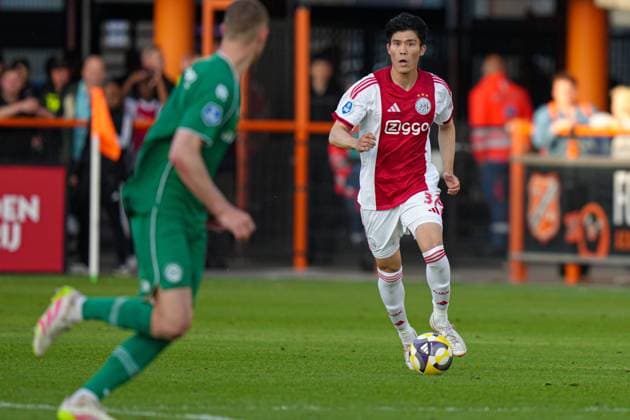 VOLENDAM , 21-05-2026 , Kras Stadium, season 2025 2026 , Play-offs for European football , Dutch Eredivisie Football . Match between Ajax and FC Groningen , picture shows Ajax player Takehiro Tomiyasu Ajax - Groningen (play off)  x203867531x Copyright: